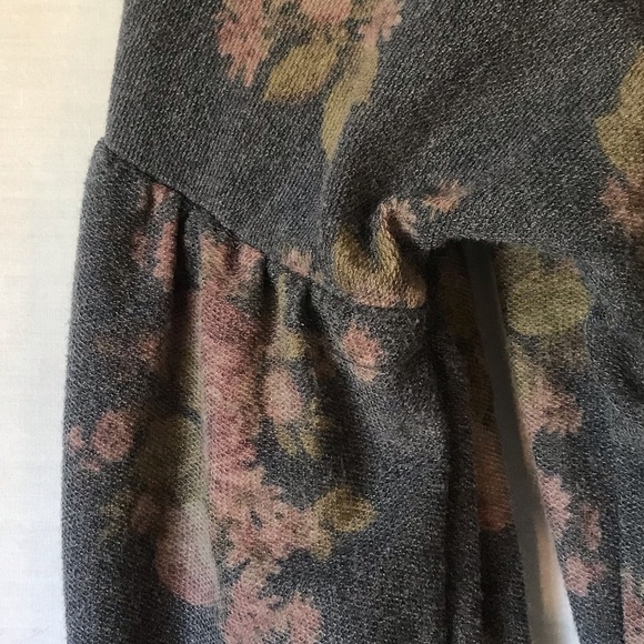 Gypsies & Moondust Floral Crop Top Size XS - Picture 3 of 4